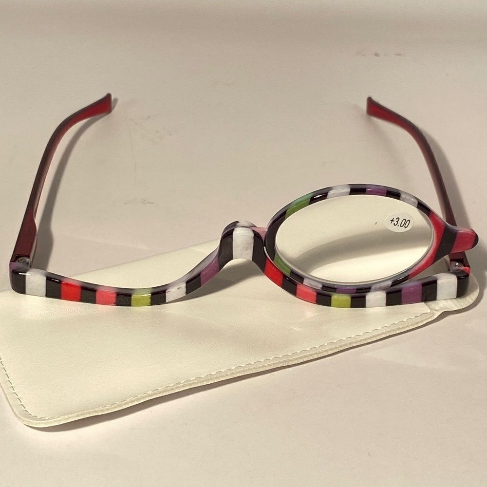 1001 Makeup Cosmetic 3.00 Flip Magnifying Glasses For Precision Application N…